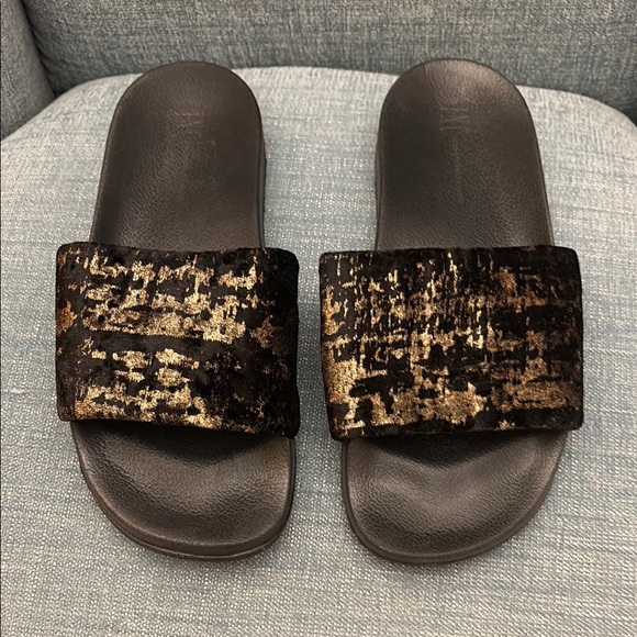 Black and Gold Slide Sandals - Picture 1 of 6